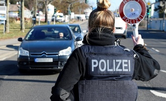 40-Jhriger soll in niederschsischem Gttingen hundert Autos zerkratzt haben