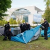 Berliner Polizei rumt propalstinensisches Protestcamp an Bundeskanzleramt
