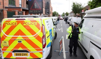 14-Jhriger stirbt nach Schwert-Attacke in London - Angreifer festgenommen