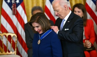 US-Prsident Biden verleiht bekannten Demokraten Freiheitsmedaille