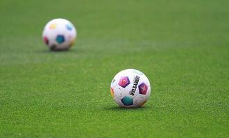 2. Bundesliga: Kiel steigt nach Remis gegen Dsseldorf auf