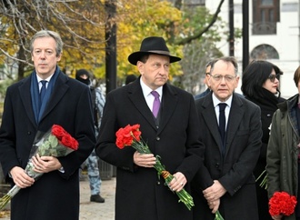 Westliche Botschafter gedenken in Moskau der Stalin-Opfer