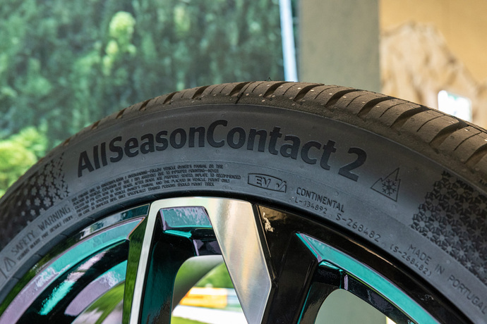 Motor - Neuer Continental AllSeasonContact Test Reifen 2 - im