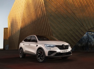 Renault Arkana mit neuem Logo und sportlichem Outfit
