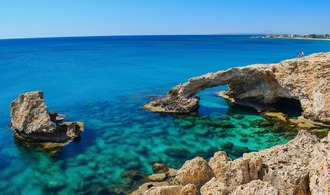 Der Zauber Zyperns: Von der Antike bis zu seinen goldenen Stränden