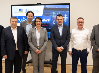 Patienten-Überwachung durch einen Avatar