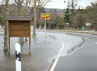 Lage in Hochwassergebieten bleibt kritisch