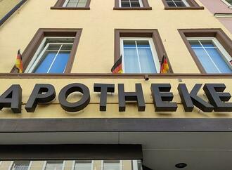 Apotheker beklagen holprigen Start des E-Rezepts