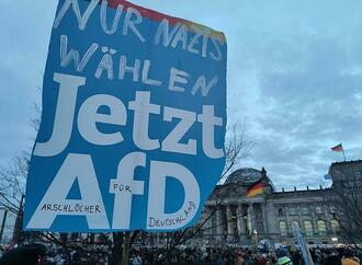 Protestforscher Ullrich sieht Ausweitung der Proteste gegen Rechts