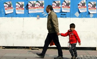 Eine Woche vor Parlamentswahl: Iran leitet Wahlkampf ein