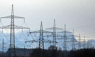 Bundesnetzagentur plant fünf neue lange Stromtrassen