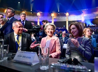 Europische Volkspartei whlt von der Leyen zur Spitzenkandidatin