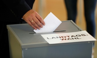 Umfrage: AfD verliert in Sachsen-Anhalt - BSW aus dem Stand zweistellig