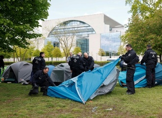 Berliner Polizei rumt propalstinensisches Protestcamp an Bundeskanzleramt
