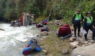 Bus strzt in 200 Meter tiefe Schlucht: Mindestens 25 Tote in Peru