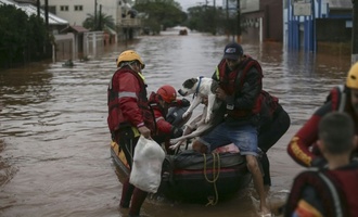 Schwere berschwemmungen in Brasilien: Zahl der Toten steigt auf 29
