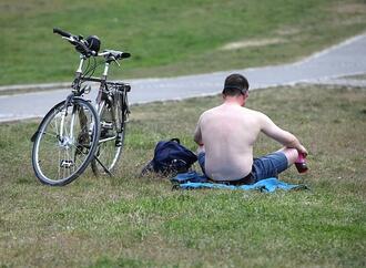 Umfrage: Großes Bewusstsein für Hautkrebs durch UV-Strahlung