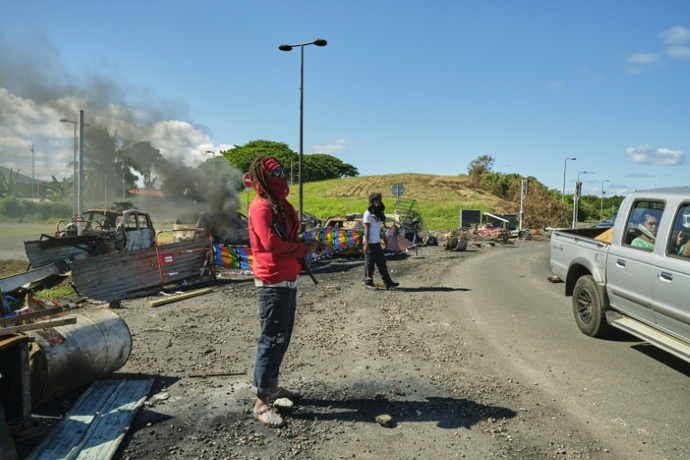 France – Troubles en Nouvelle-Calédonie : premiers touristes français évacués