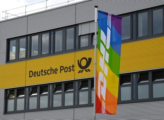 Bundestag stimmt fr neues Postgesetz - mehr Zeit bei der Zustellung von Briefen