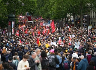 Hunderttausende protestieren in Frankreich gegen den Rechtsruck