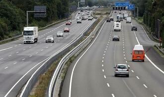 NRW-Verkehrsminister kritisiert Sparplne fr Autobahnen