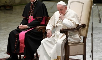 Nach rger mit Papst Franziskus: Gnswein wird Botschafter im Baltikum