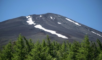 Vier Tote am Berg Fuji in Japan vor Beginn der Klettersaison
