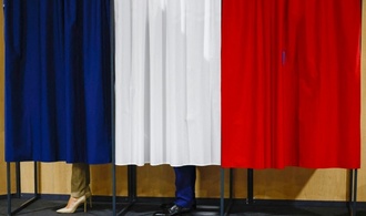 ''An der Schwelle der Macht'': Frankreichs Rechtspopulisten gewinnen erste Wahlrunde