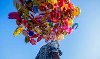 Platzende Luftballons auf Spielplatz lsen Groeinsatz von Polizei in Gera aus