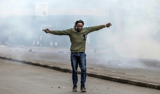 Neue Proteste in Kenia: Polizei setzt Trnengas gegen Demonstranten ein