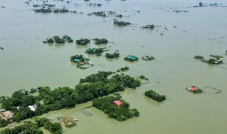 Riesige Gebiete in Indien und Bangladesch unter Wasser - mindestens sechs Tote