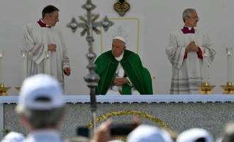 Papst warnt vor ''populistischen Versuchungen''