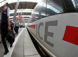 Rufe nach Wiedereinführung analoger Bahncards