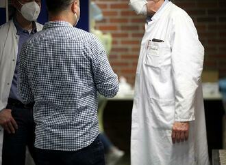 Krankenkassen-Chef will Zusatzversicherung für Facharzt