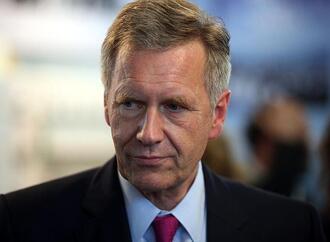 Wulff: In Schulen sollte Nationalhymne öfter gesungen werden