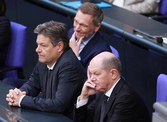 ''Ampel-Aus'' zum ''Wort des Jahres'' gewählt