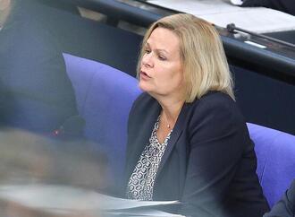 Faeser fürchtet ''infame Falschmeldungen'' vor Bundestagswahl