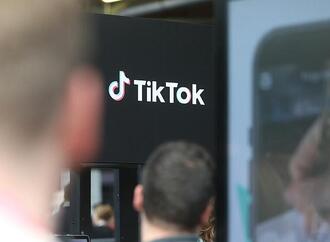 Innenministerin hat Onlineplattformen vorgeladen