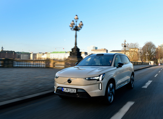 Fahrbericht: Volvo EX90  - Luxus-Kombi für Familien 