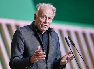 Trittin stellt Forderungen an Klimaaktivisten