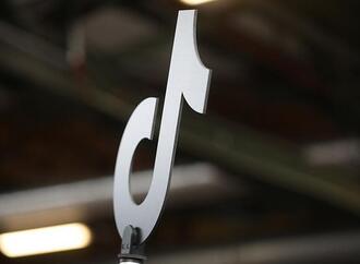 MrWissen2go befürchtet Tiktokisierung des Bundestags