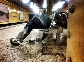 Immer weniger Krankenhausbehandlungen wegen Alkoholmissbrauch