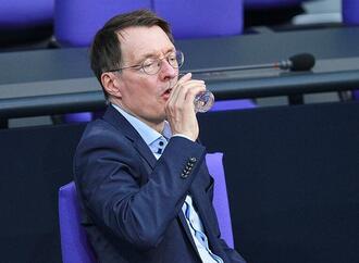 Lauterbach warnt vor jeglichem Alkoholkonsum