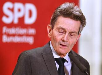 Mützenich zeigt sich ''irritiert'' über Schulden-Kehrtwende der Union