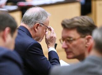 Ministerpräsidenten wollen Überarbeitung von KI-Strategie