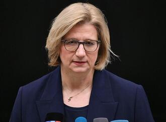 Rehlinger will klarere Regeln für Infrastruktur-Schulden