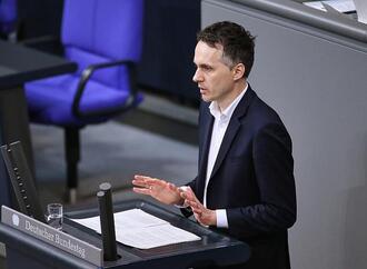 Sondervermögen: Grüne bezeichnen Merz-Angebot als ''schlechten Witz''