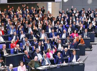 CDU und SPD warnen vor AfD im Parlamentarischen Kontrollgremium