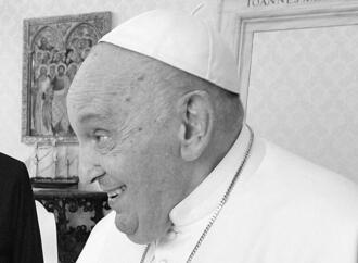 Papst-Trauerfeier beendet - Beisetzung ohne Öffentlichkeit