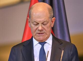 Gauck, Merkel und Wulff bleiben Zapfenstreich für Scholz fern